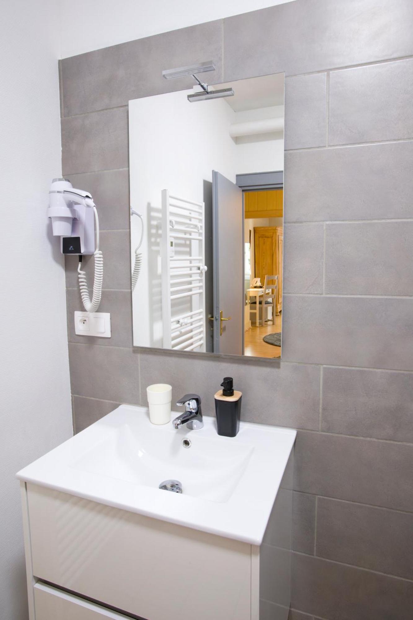 Chambres Chez Laurence Kaysersberg-Vignoble Zimmer foto